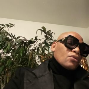 Meet your Posher, Richard